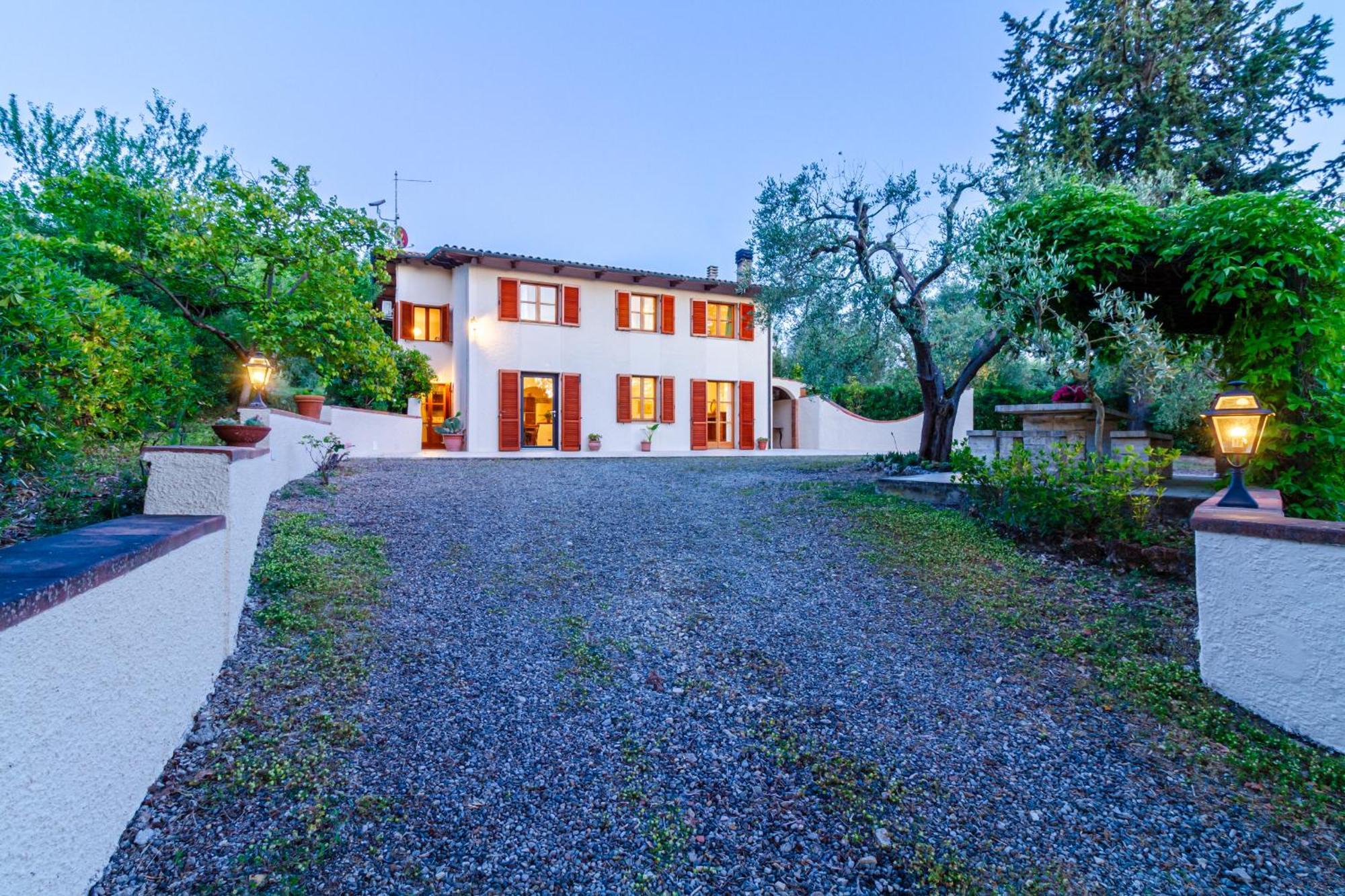 Calma Con Idromassaggio E Giardino Vicino Saturnia Villa *